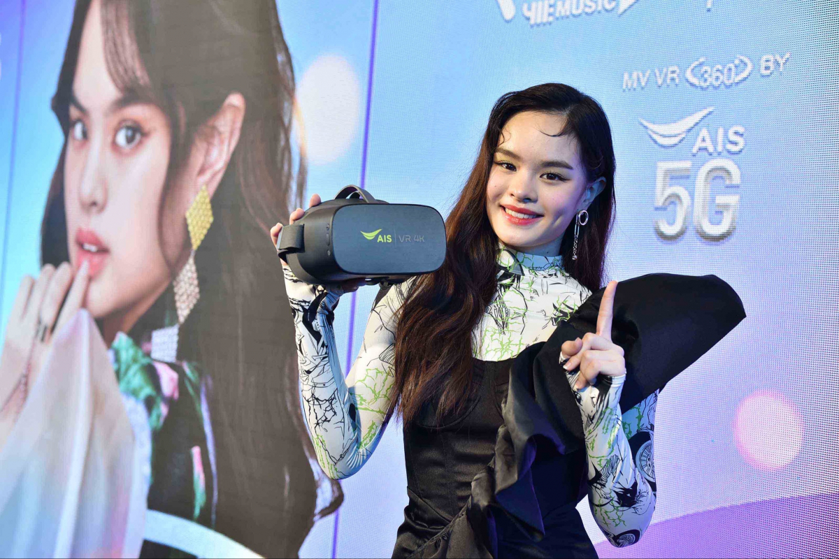 AIS ชูพลัง 5G โชว์เทคโนโลยีสุดล้ำ! แท็กทีม 411 Music และ BEC-Tero Music ครีเอตไอเดียสร้าง 1st MV VR 360๐ by AIS 5G ครั้งแรกในไทย